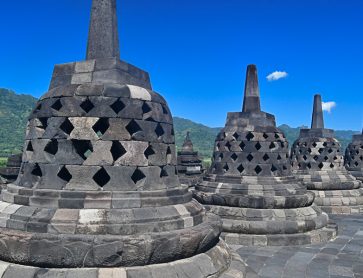 Yogyakarta - Borobudur